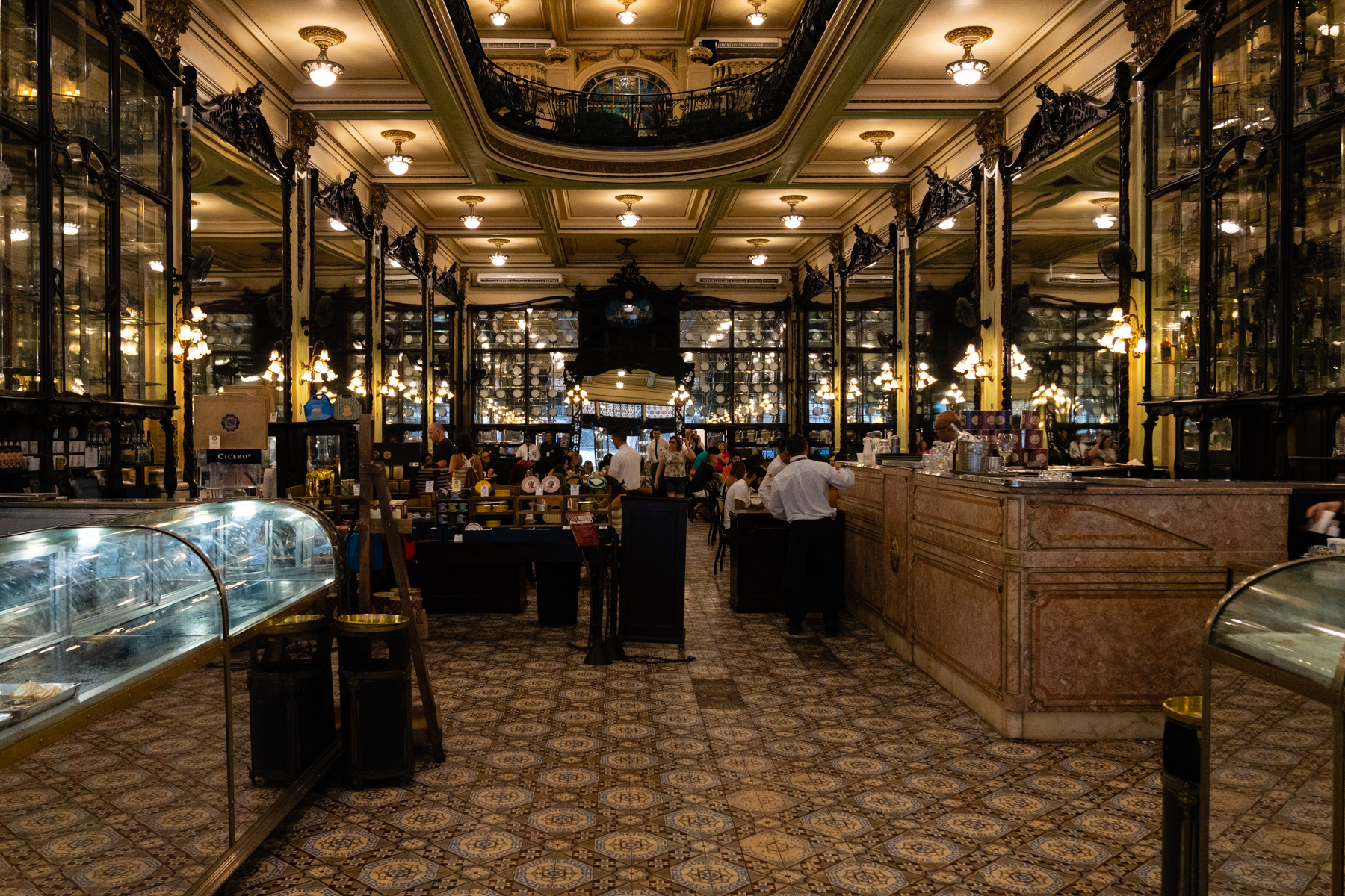 Confeitaria Colombo.