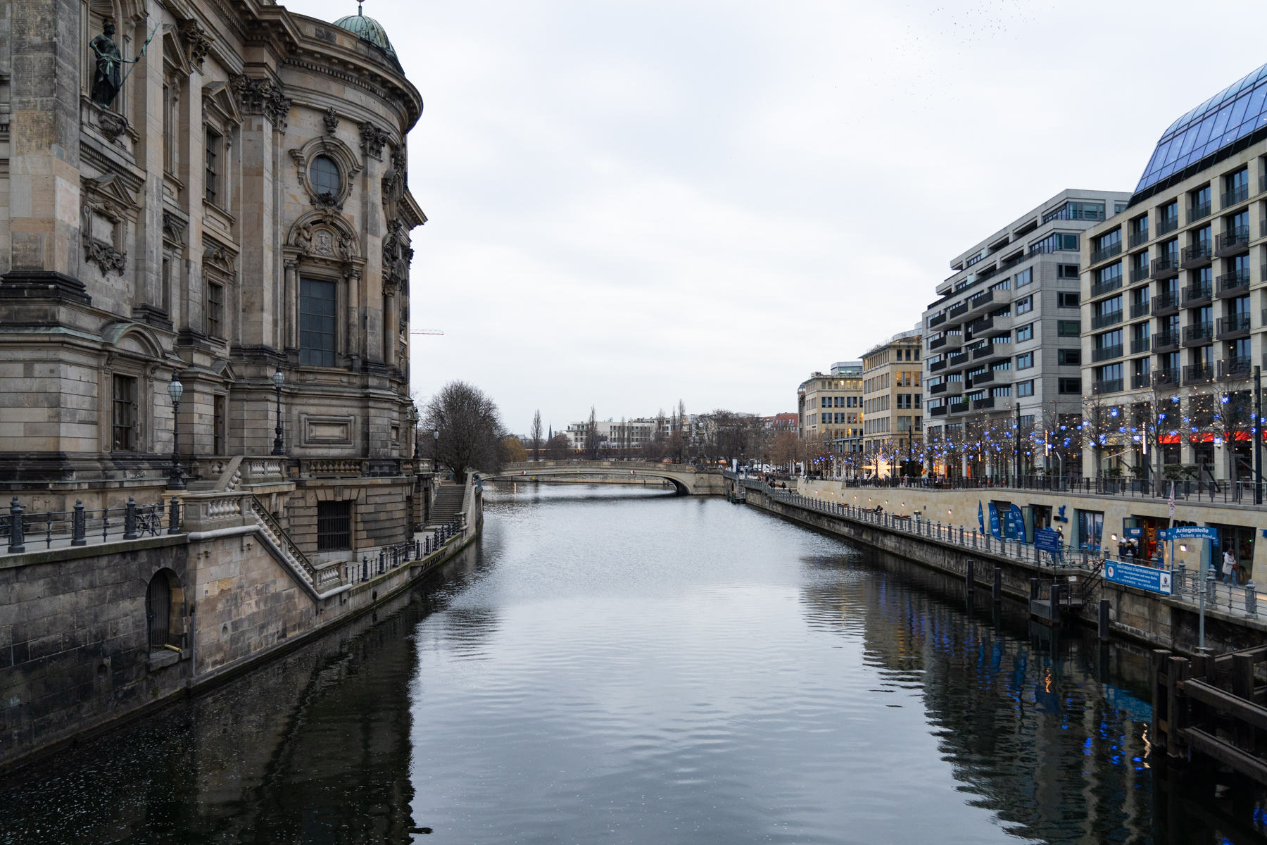 Looking down the Spree.