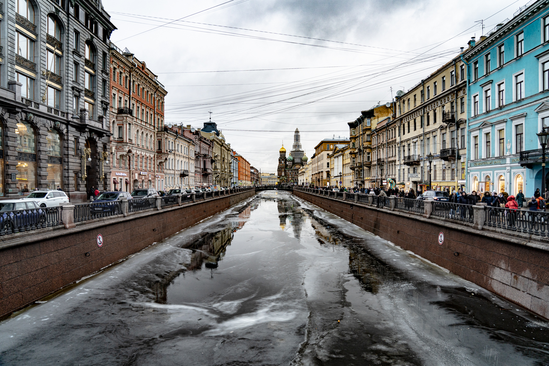 Looking down the Griboyedov Canal.