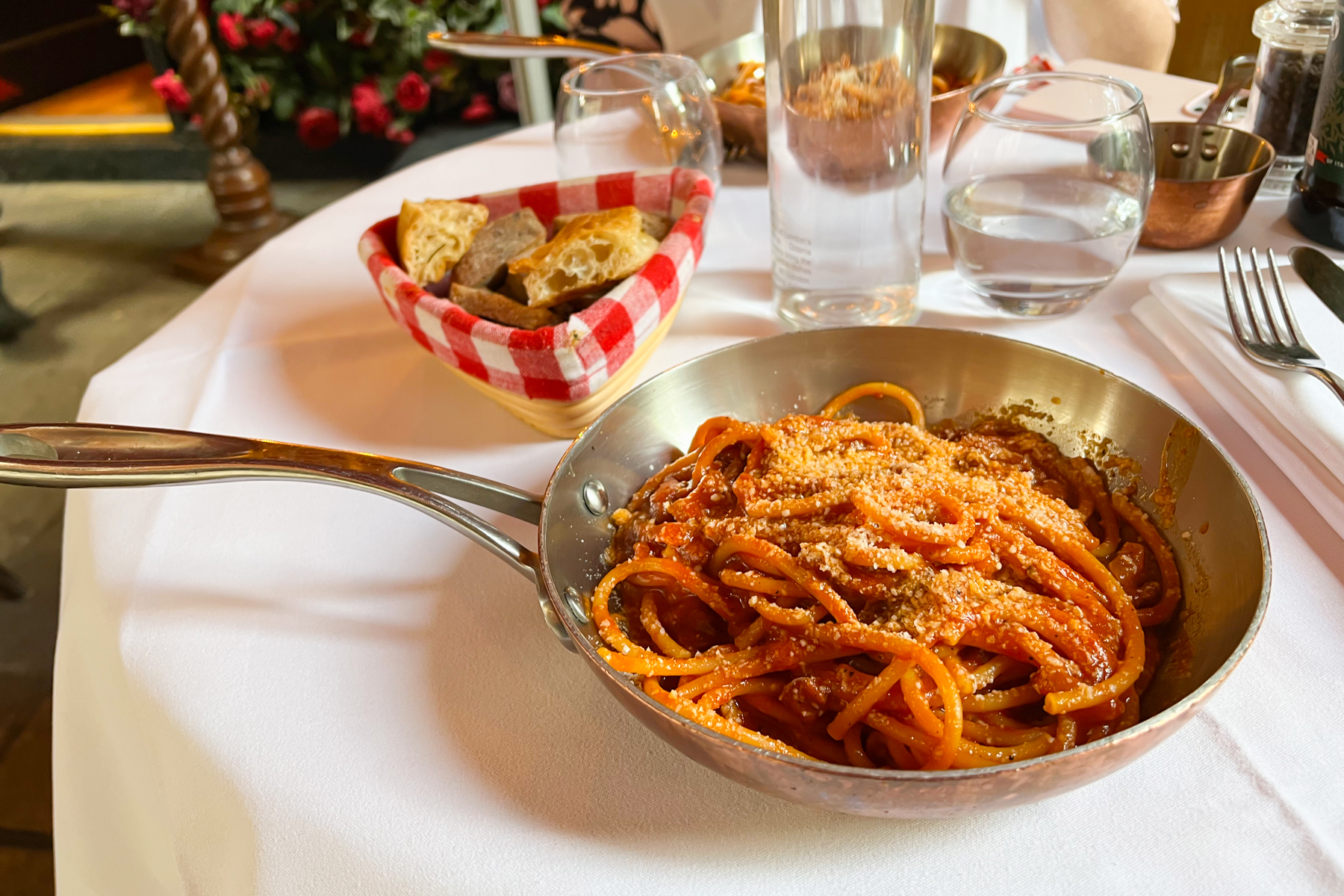 Spaghetti for dinner.