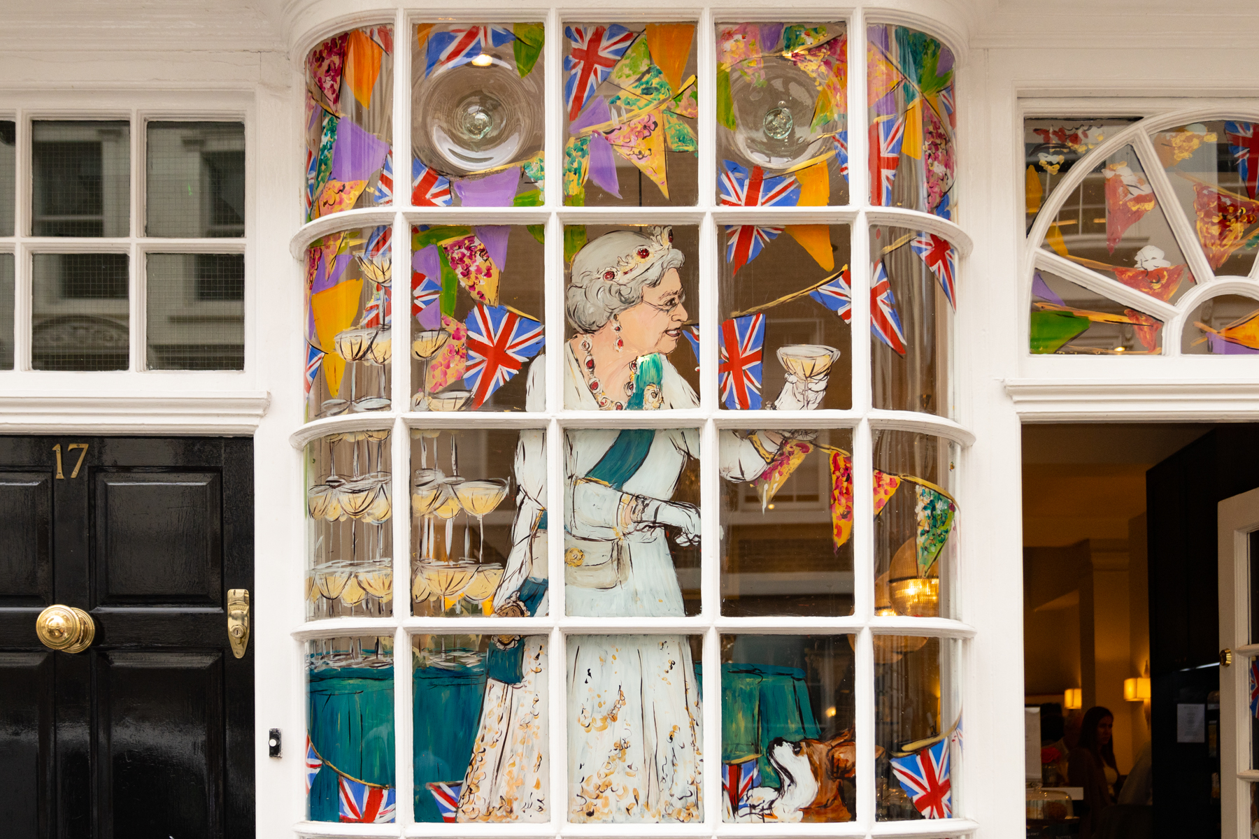 Wiling away the day in London