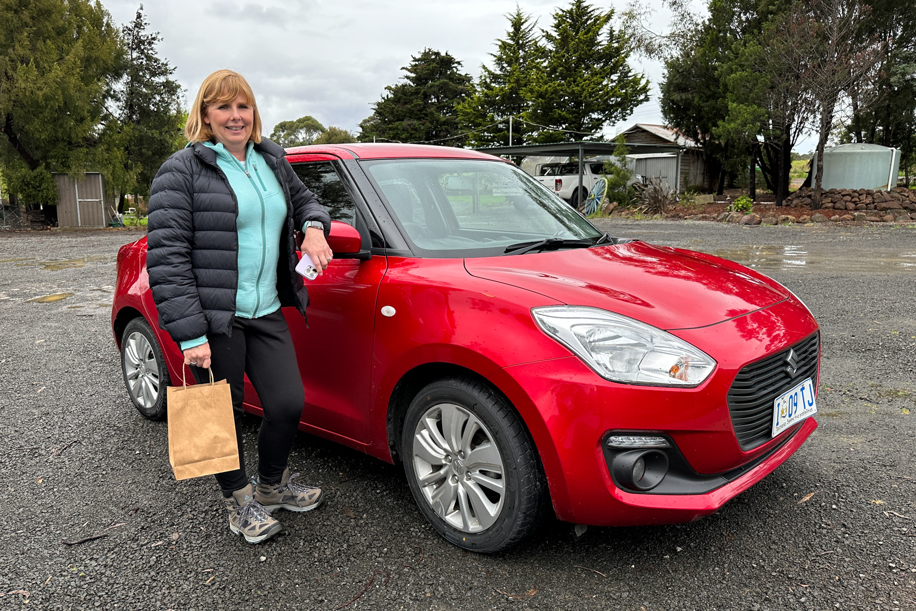 Stopping for a coffee and ince-cream on the way to Hobart.