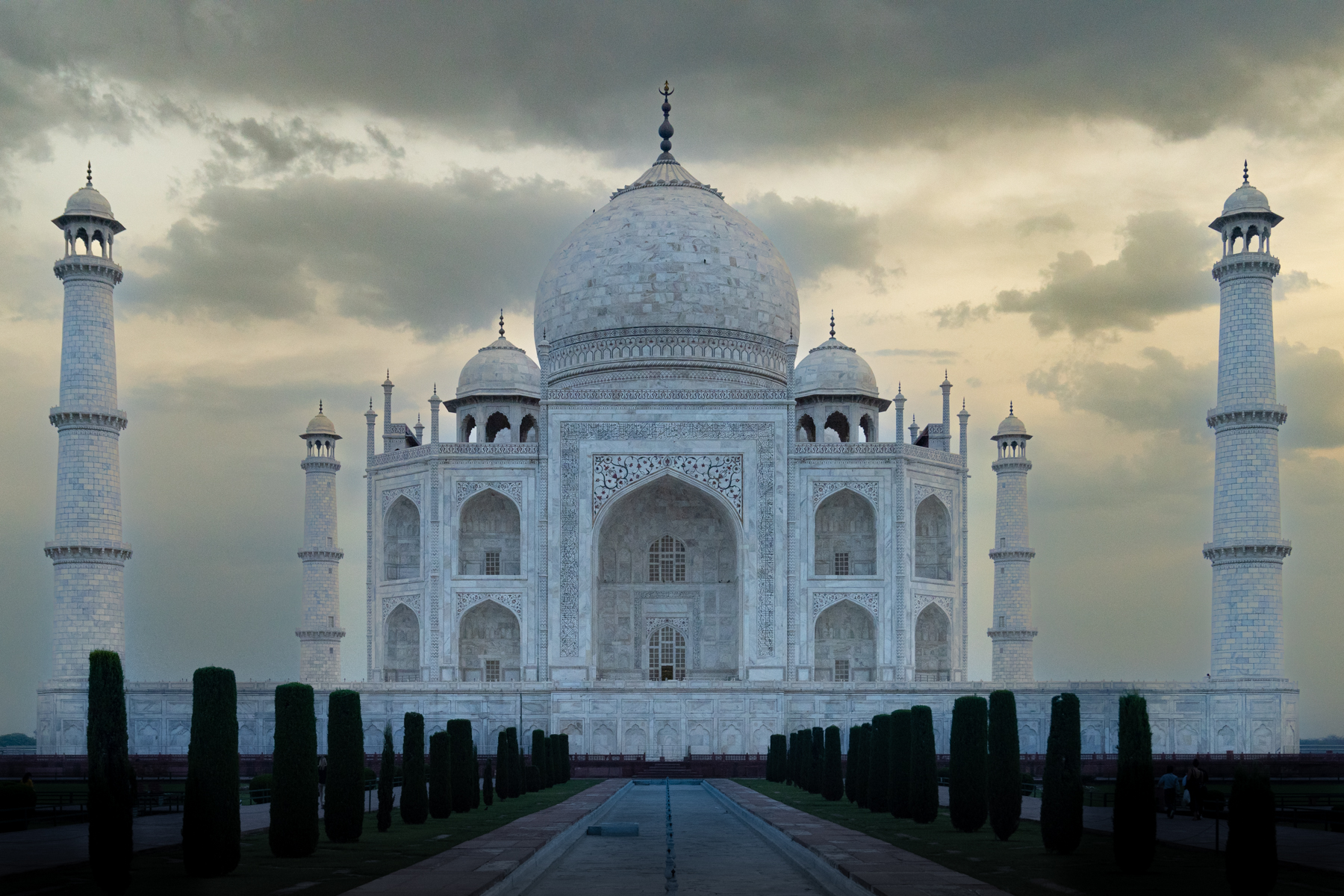 The Taj Mahal from the east just before sunrise.