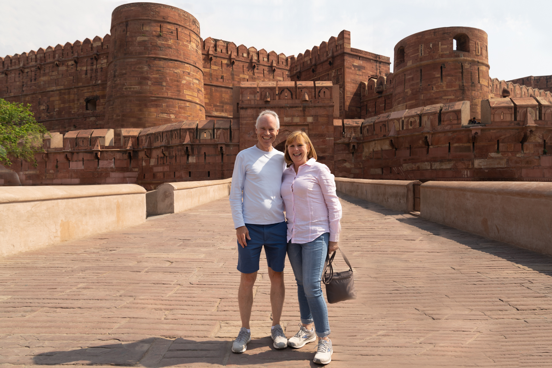 Keith and Andrea at the entrance to Agra Fort.