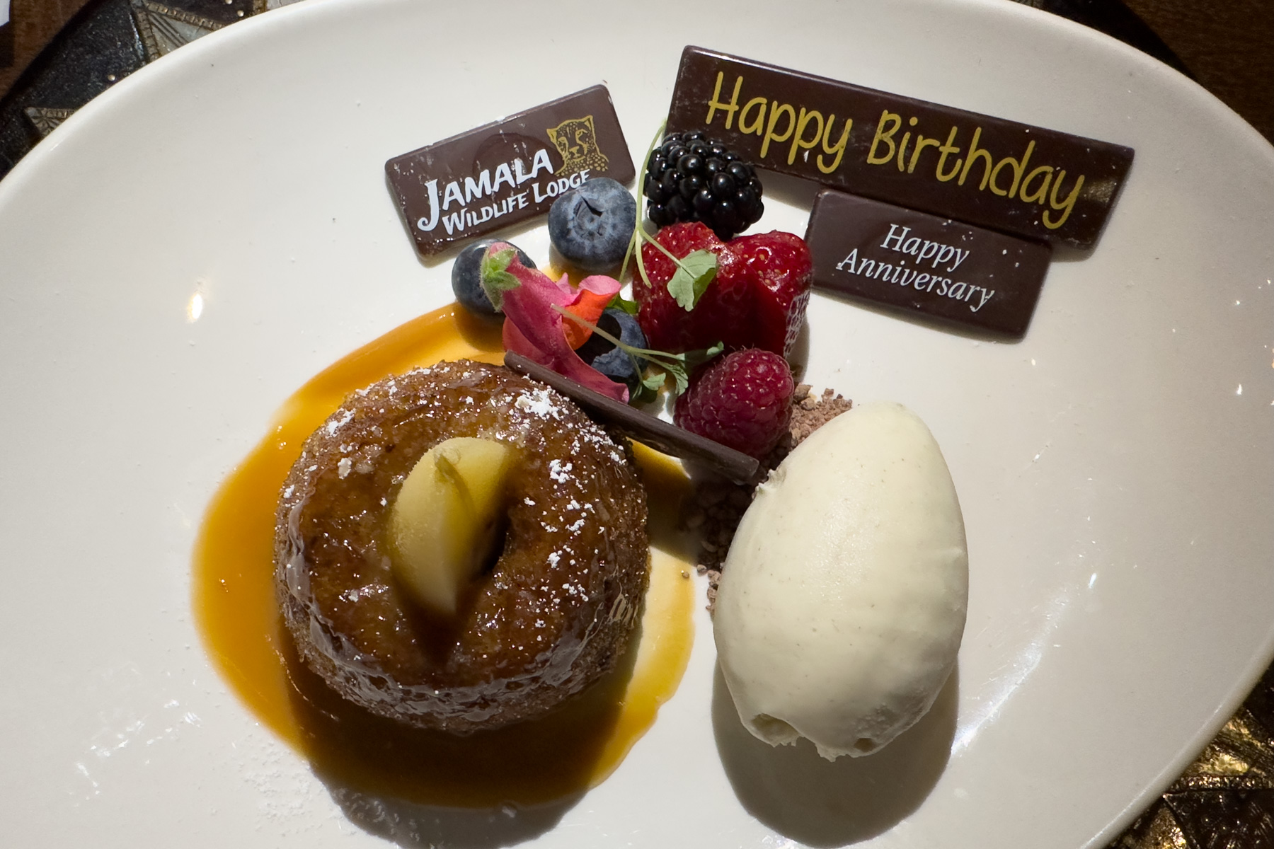 Sticky date pudding, with a nice touch to acknowledge our birthdays (since this visit was a gift for our birthdays from the kids) and that today was our wedding anniversary.
