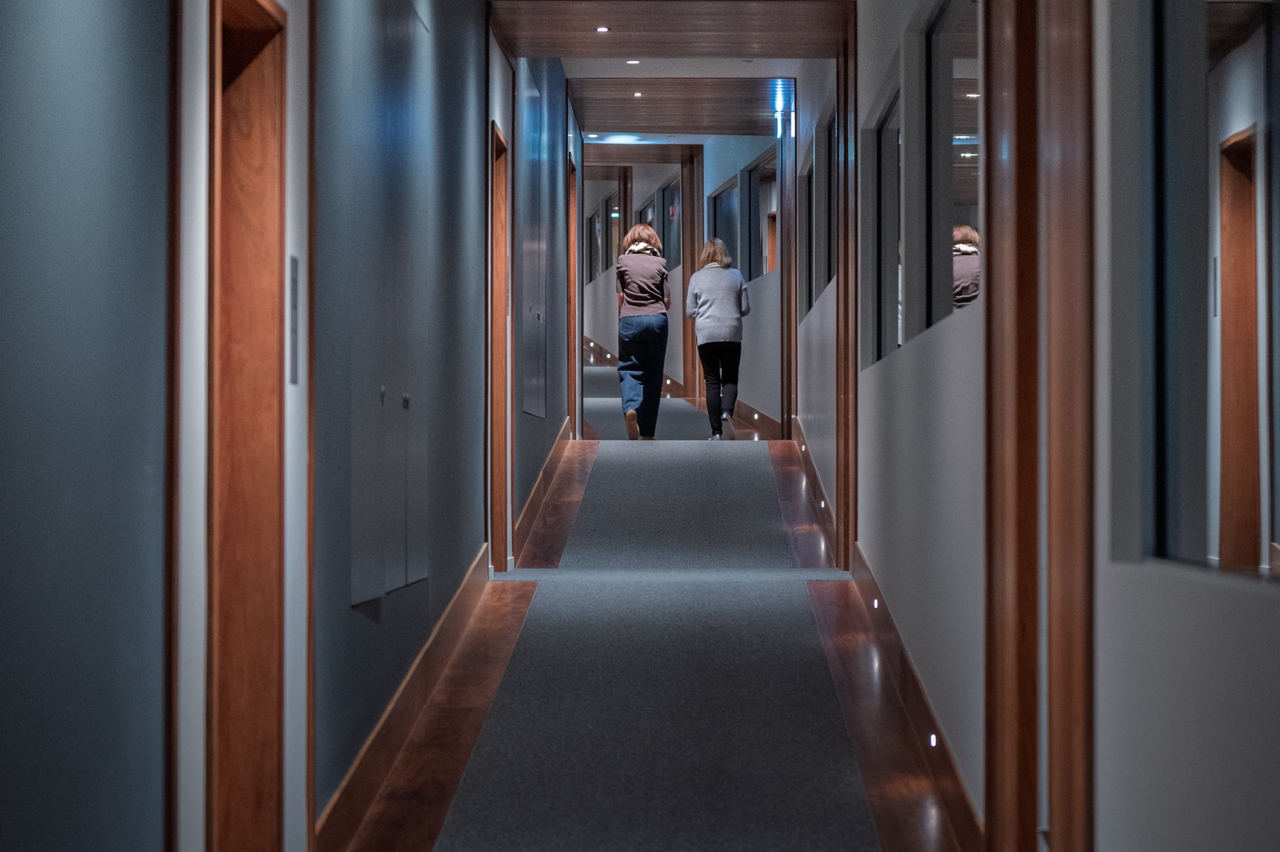 Joy and Andrea on the way to dinner.