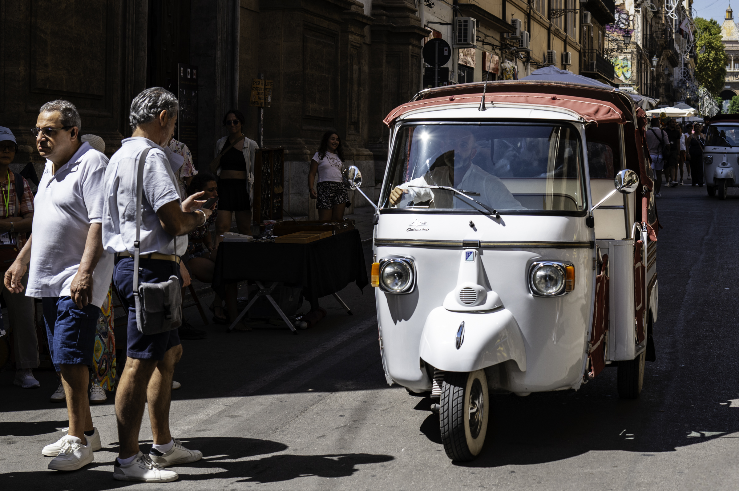 In the "pedestrian-only" Via Vittorio Emanuelle.