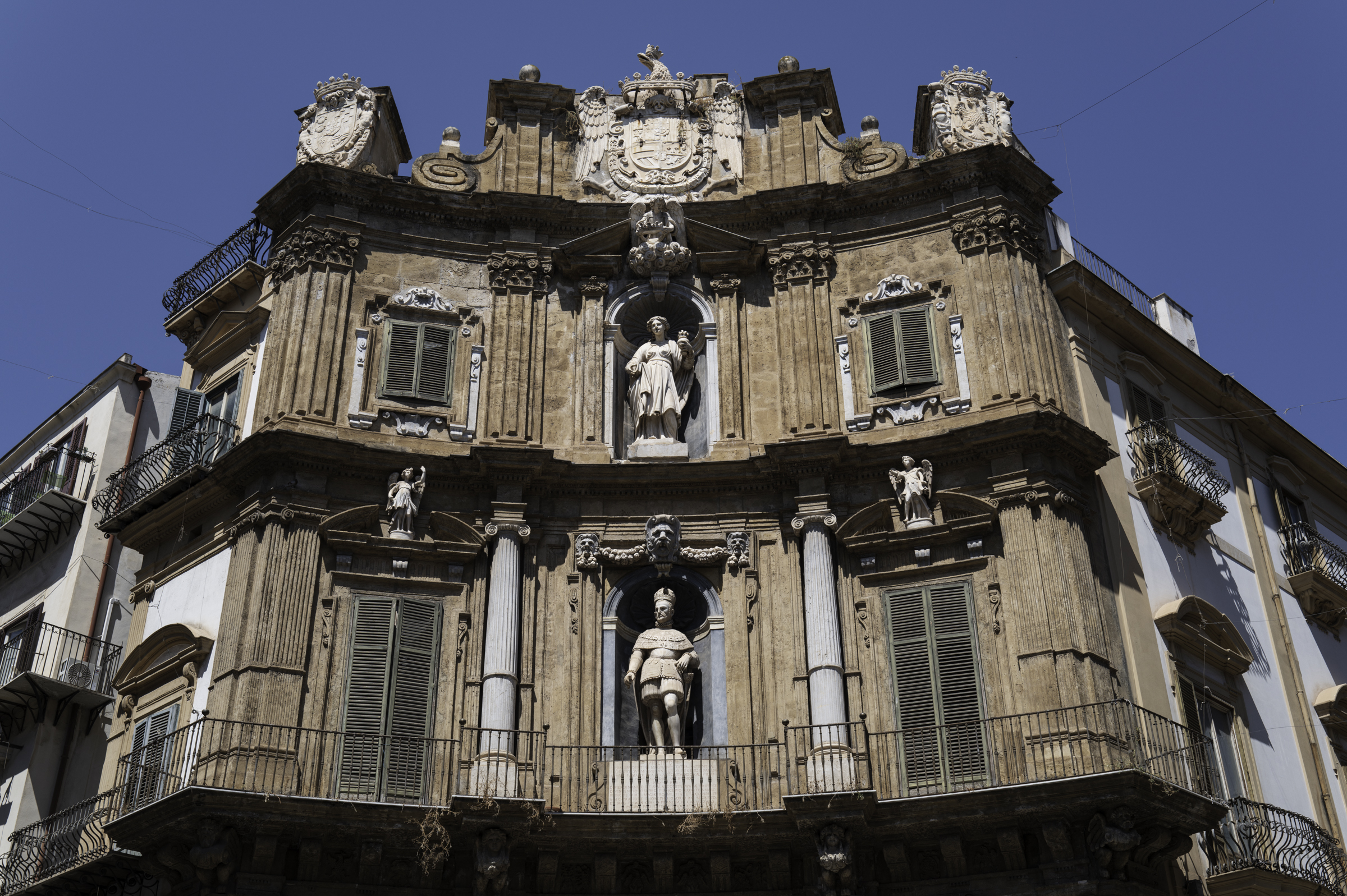 The north-west, summer facade in Piazza Vigliena.