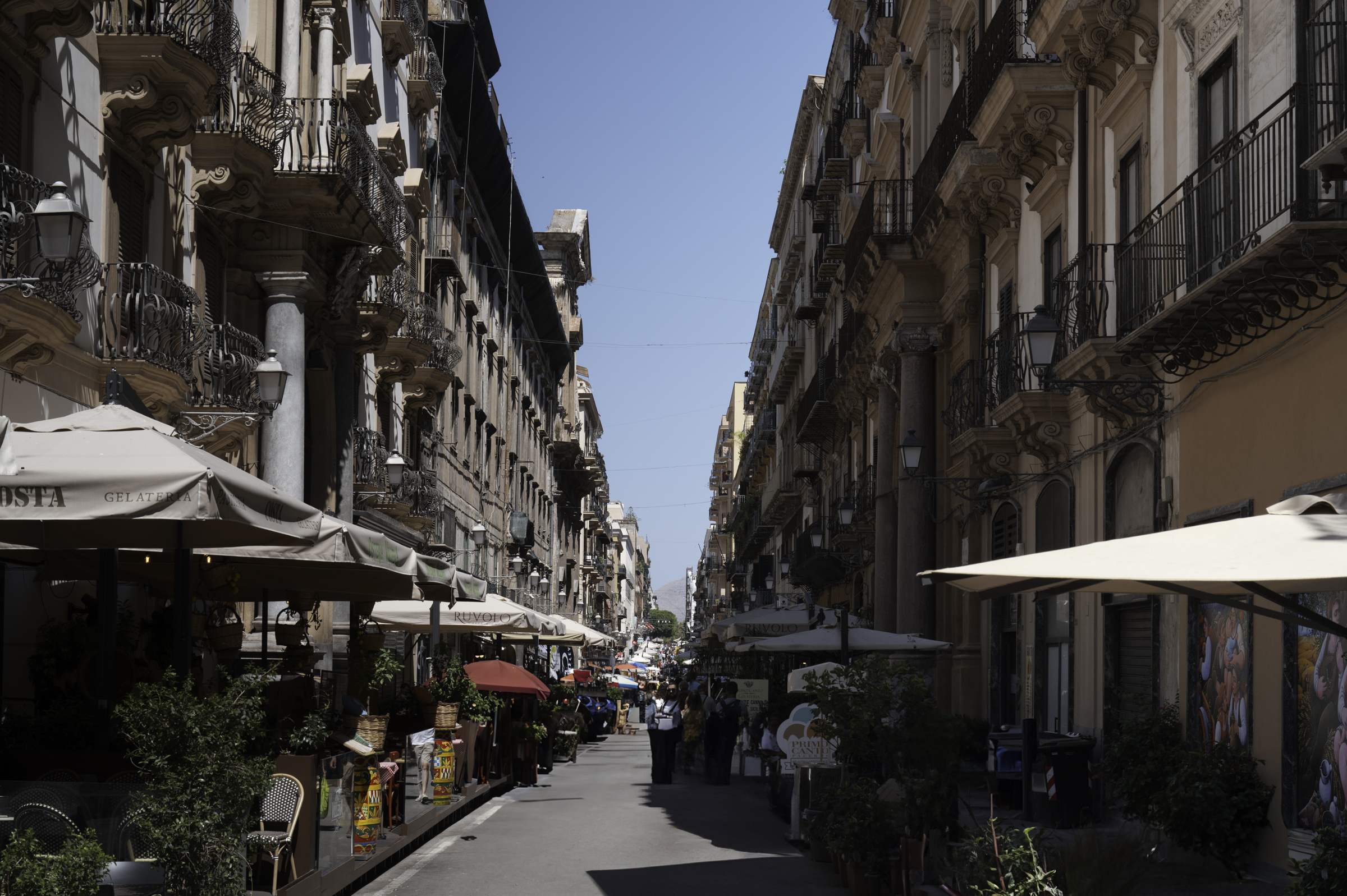 Looking down one of the streets off Piazza Vigliena.