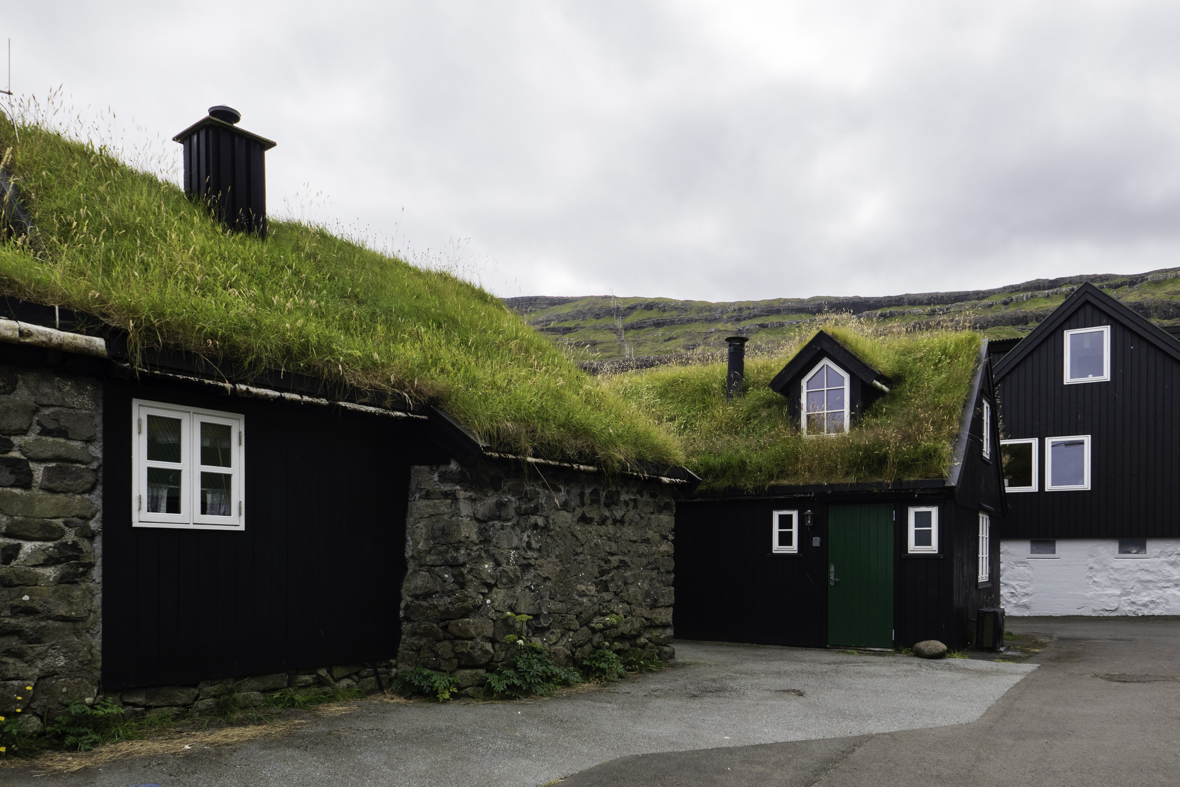 Turf-roofed houses in Tjørnuvík.