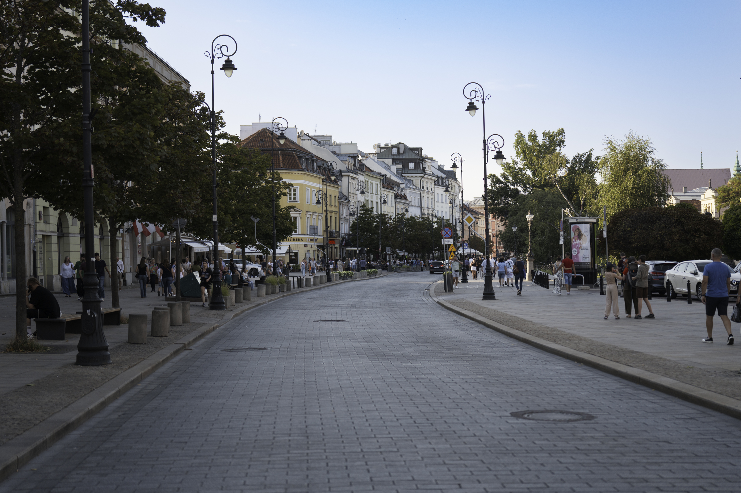 Looking down Krakowskie Przedmieście (the Royal Route).