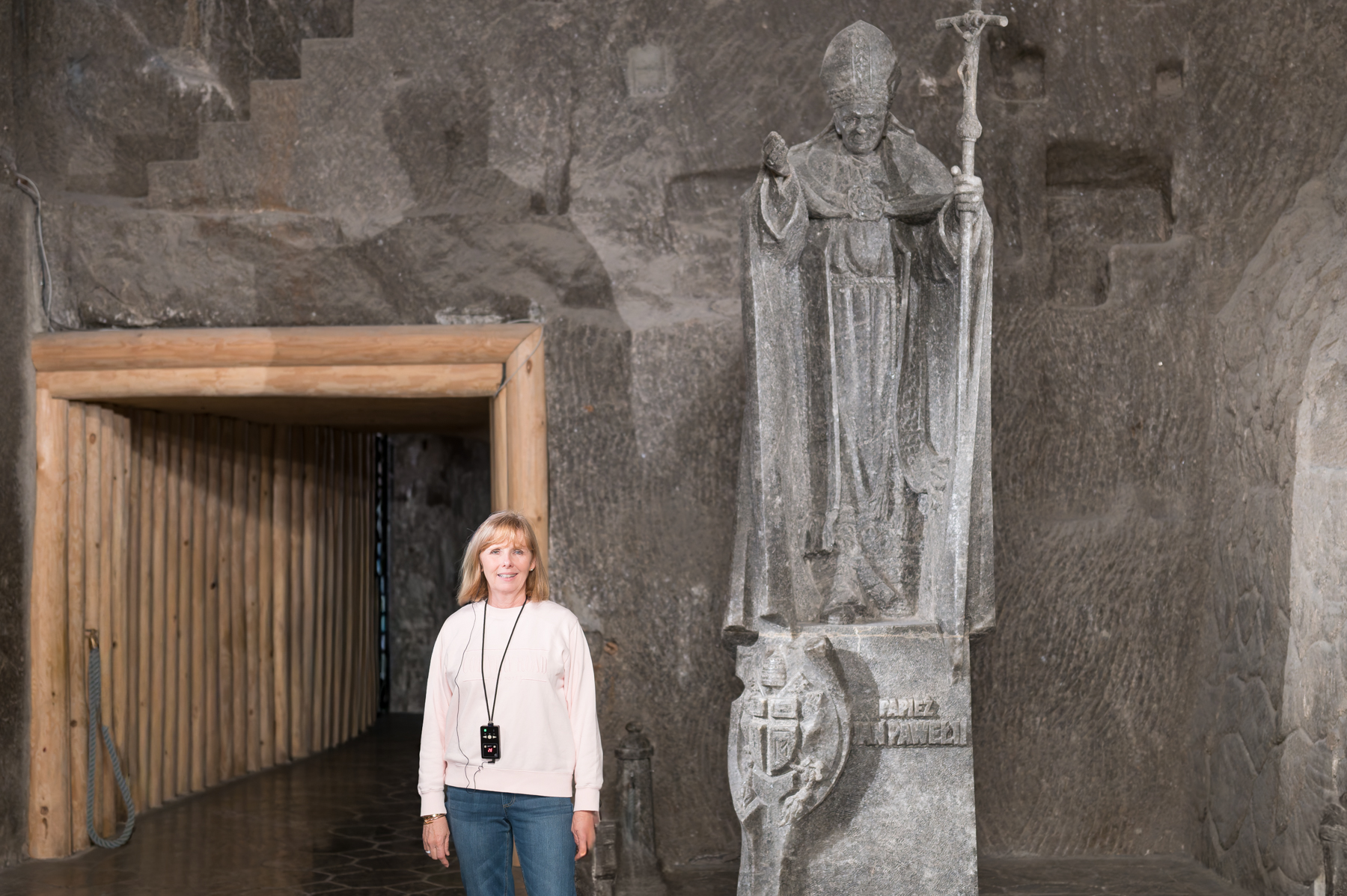 Andrea, next to the statue of Pope John Paul II (Karol Józef Wojtyła) in St. Kinga's Chapel in the Wieliczka Salt Mine.
