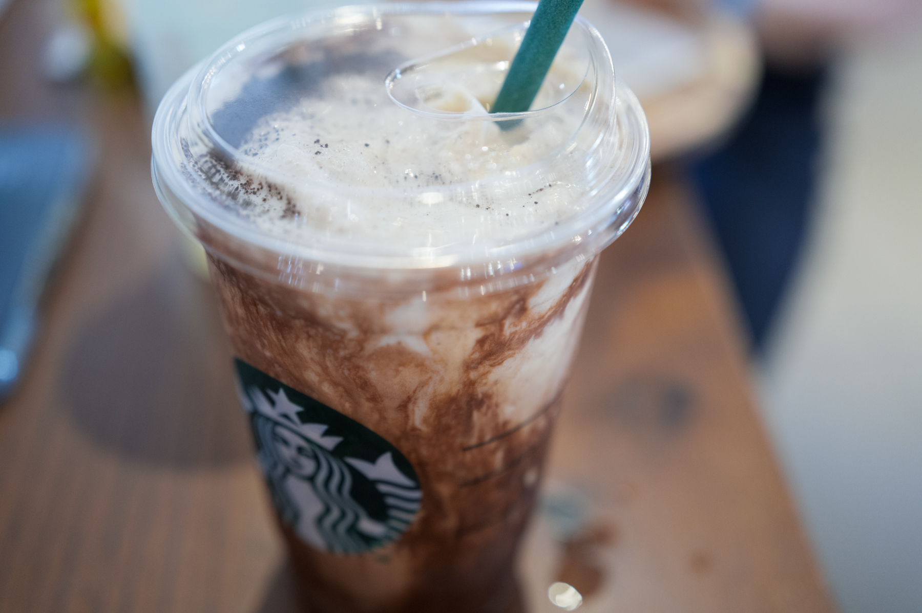 Starbucks Tiramisu Latte (very sweet but surprisingly good!).