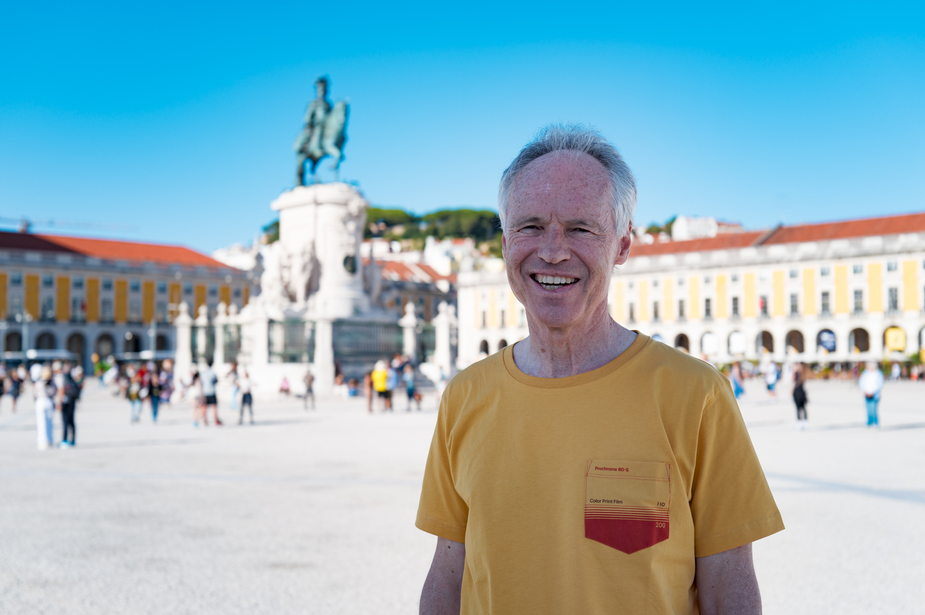Keith, in Praça do Comércio in Lisbon.