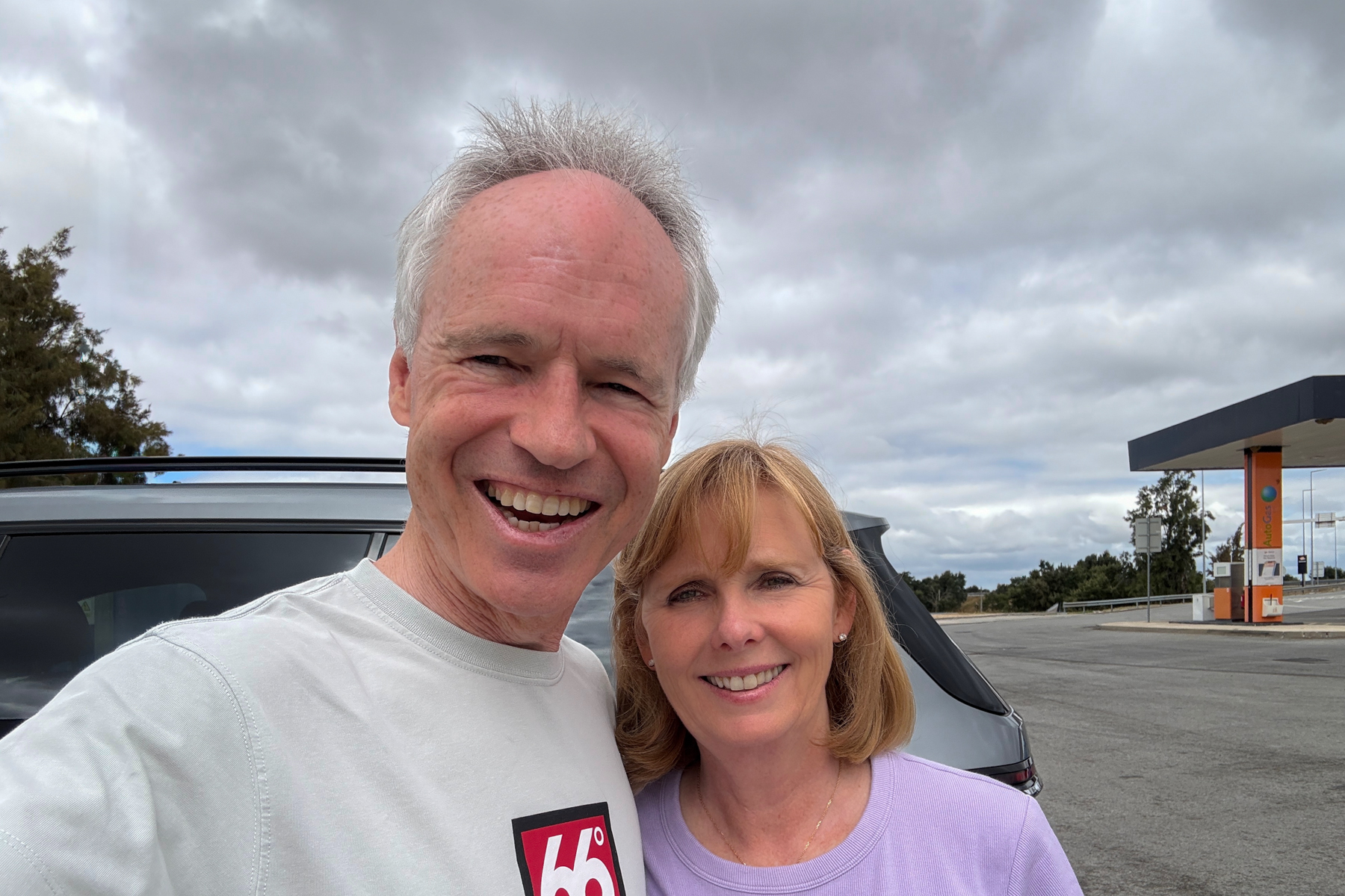 Keith and Andrea, at the service station in Grândola.