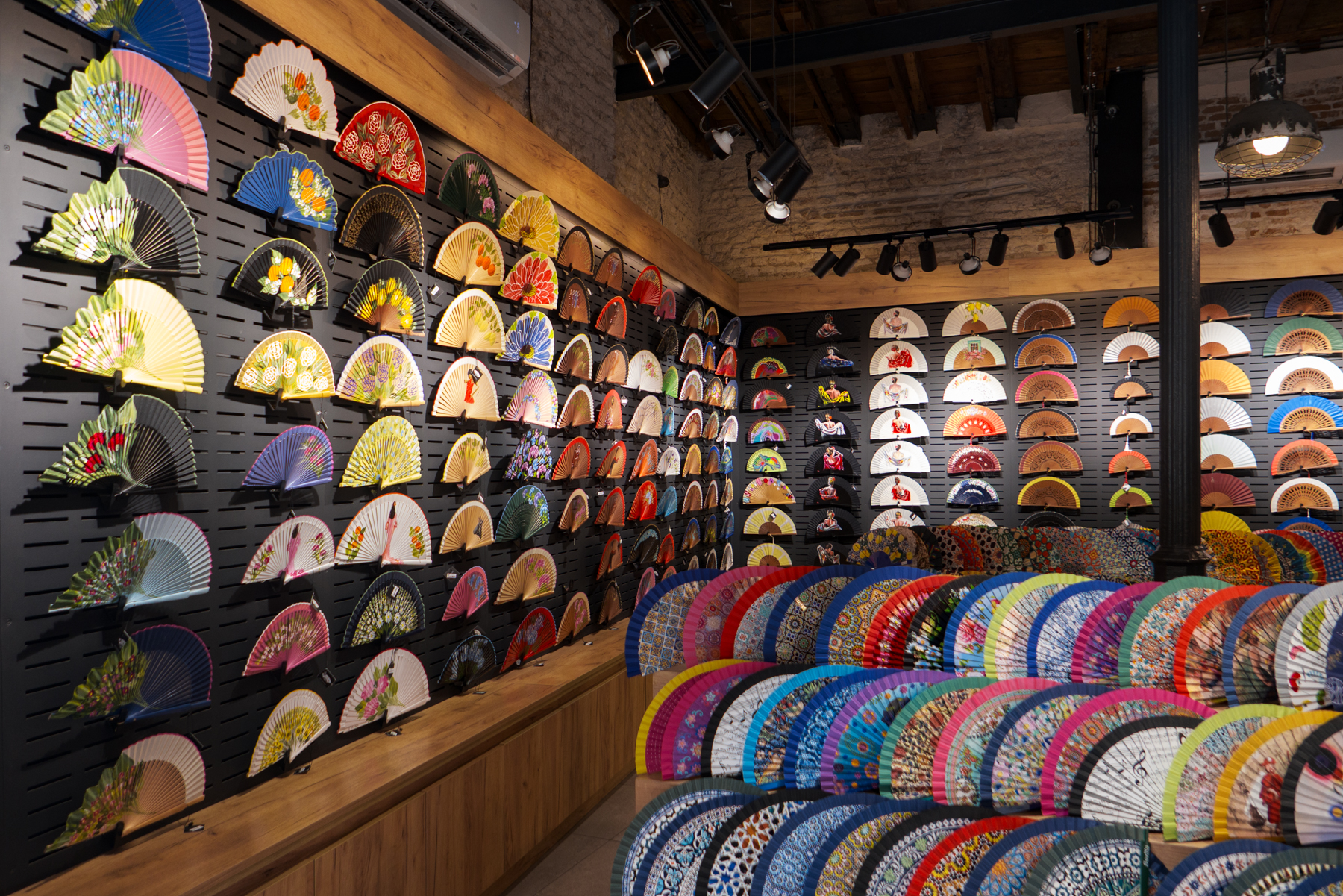 Fan shop in Seville.